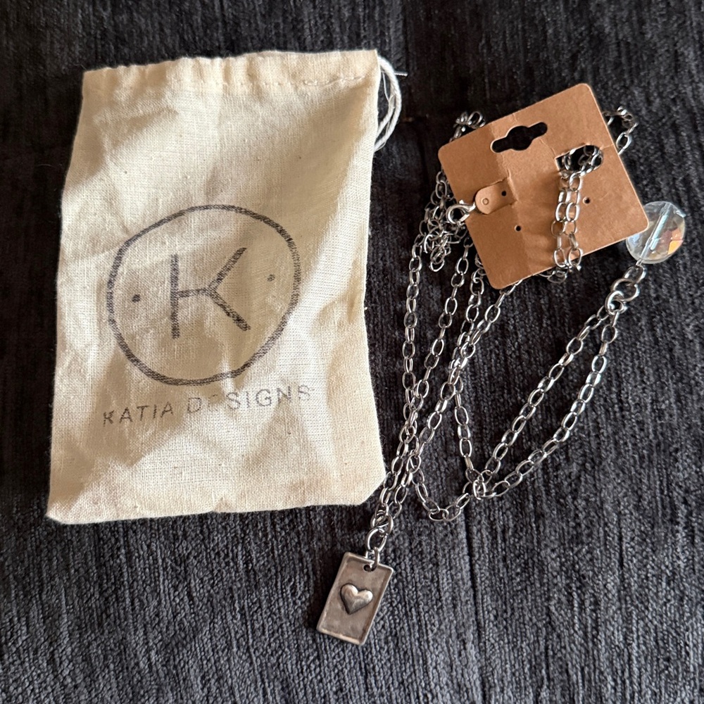 Double Layered Silver Heart Necklace - Picture 10 of 10